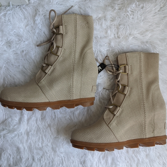 SOREL Womens Joan Of Arctic Wedge Boots NWT - Picture 4 of 11